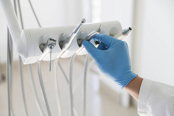 Professional Emergency Dentist technician working in University at Buffalo, NY